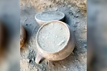 В Чолпон-Ате нашли древние захоронения во время дорожных работ