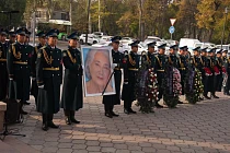 В Бишкеке простились с Розой Айтматовой В Бишкеке простились с Розой Айтматовой