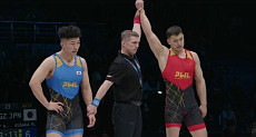 Кыргызстанец Акжол Махмудов одолел японца Нао Кусаки на турнире PWL
