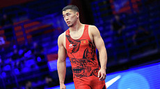Акжол Махмудов завоевал бронзу Чемпионат мира по борьбе в новой весовой категории